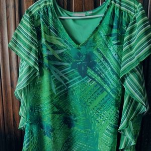 Beautiful, never worn blouse!